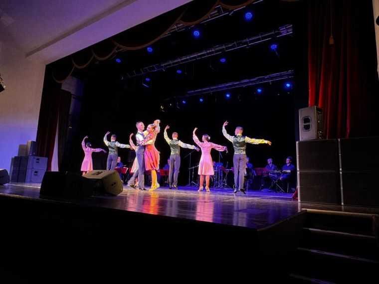 В Апатитах выступили артисты луганской филармонии (+ВИДЕО)