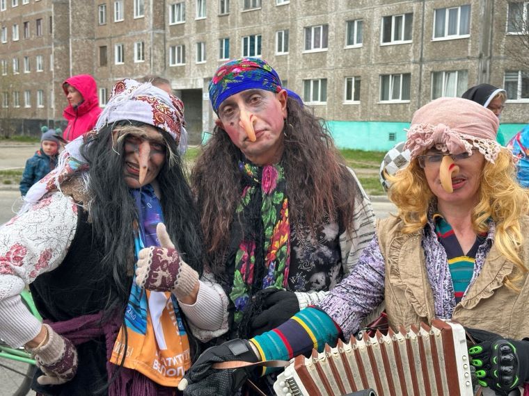Шестой апатитский велопарад собрал две сотни участников