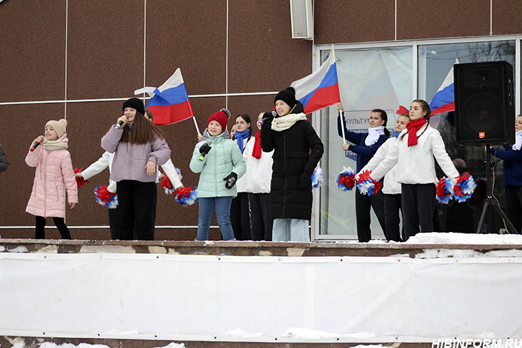 В Апатитах отметили День воссоединения Крыма с Россией