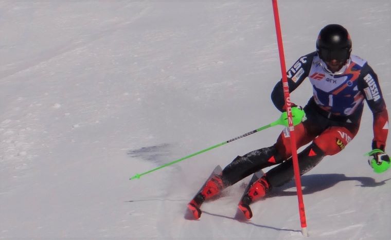 В Хибинах прошли международные соревнования горнолыжников