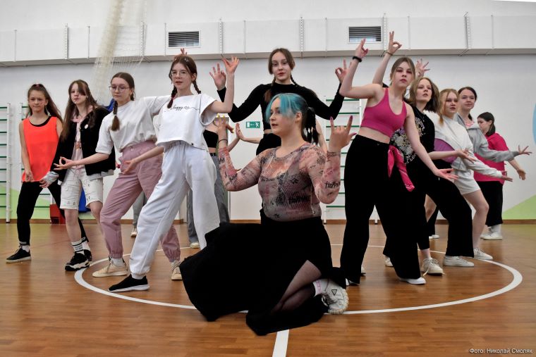 В Кировске прошёл К-pop фестиваль танцующей молодёжи