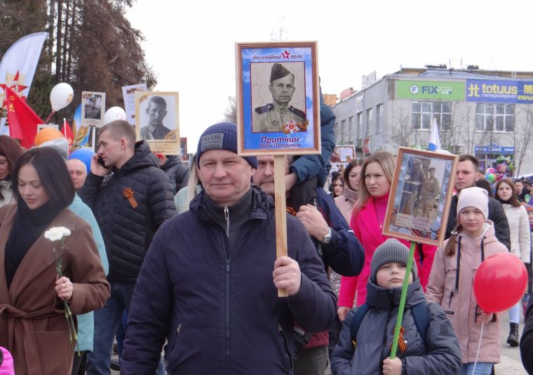 «Бессмертный полк» в Апатитах. Как это было