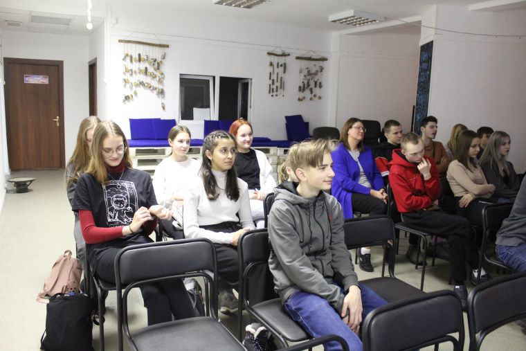 Апатитские школьники познакомились с вдохновителями из Санкт-Петербурга