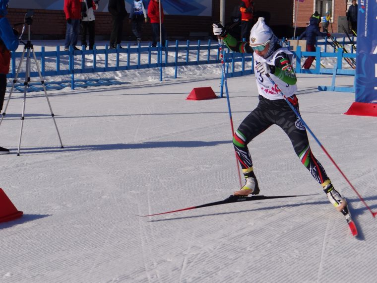 В Апатитах прошли первые соревнования Недели больших лыжных гонок