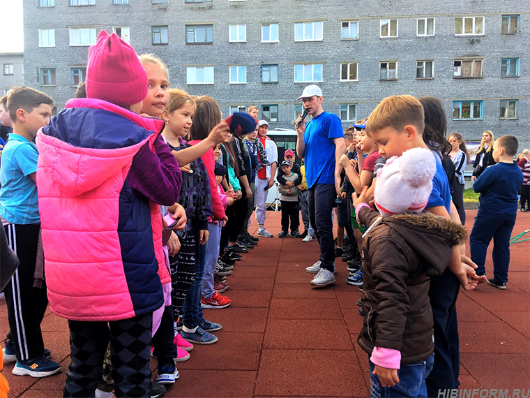 В Кировске открыли детскую площадку