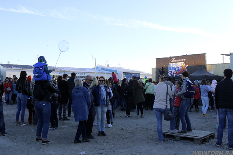 Фестиваль волшебных шаров в Апатитах: шары не распродали, волшебство отменили