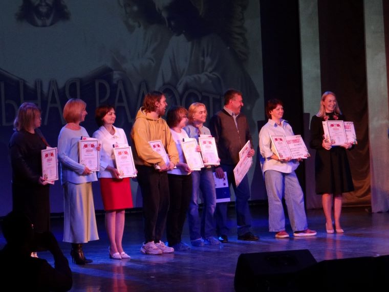 В Апатитах наградили участников фестиваля «Пасхальная радость»