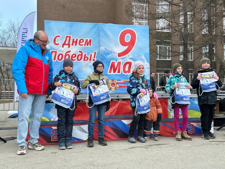 В Апатитах празднование 80-летия Великой Победы начали спортсмены
