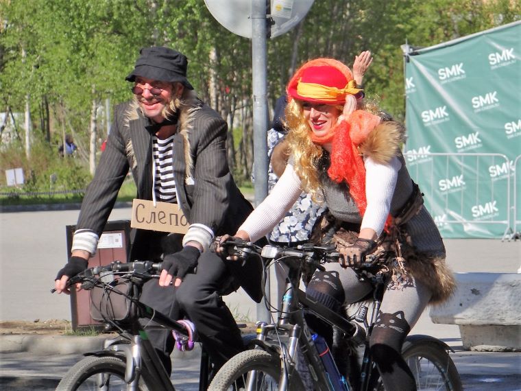 Апатитский велопарад: буйство красок и фантазии