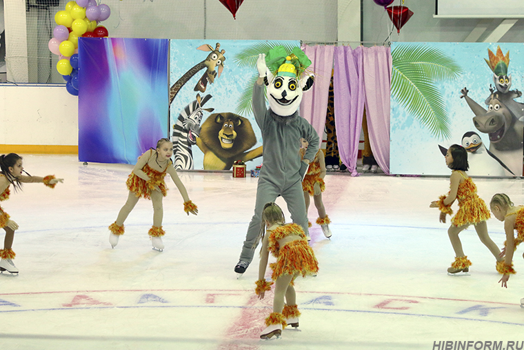 Ледовый спектакль «Мадагаскар»: жаркий, пёстрый и фееричный!